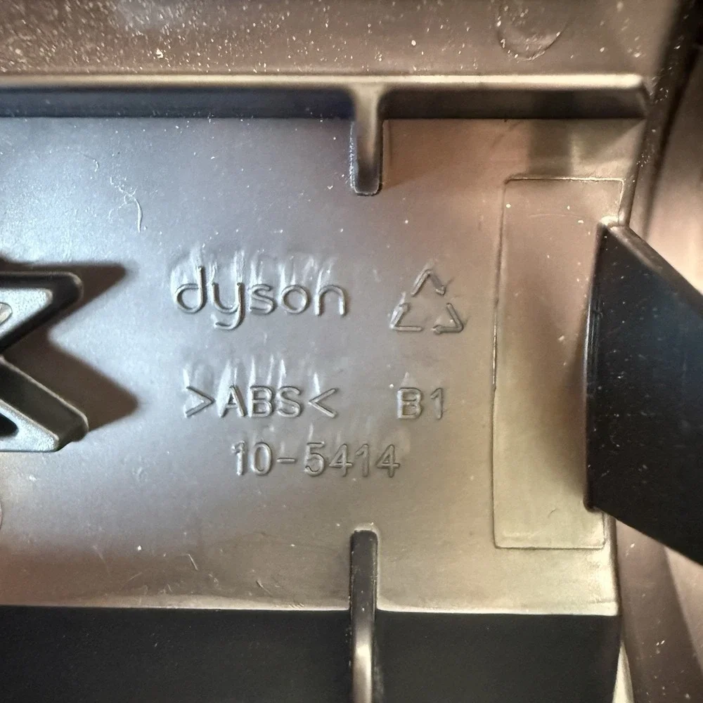Dyson DC33‎ Power Switch Button On Off Cover Replacement Part OEM Gray Red